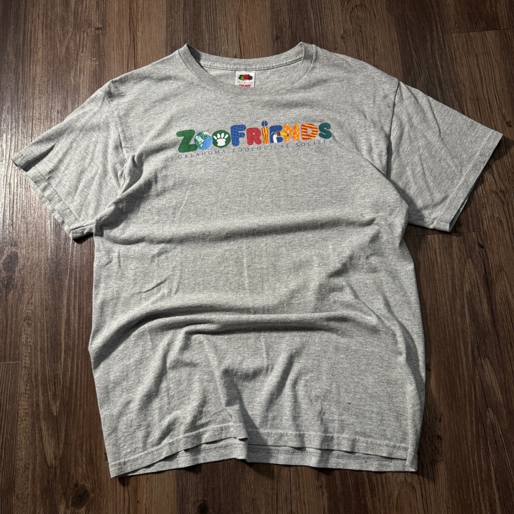 Fruit of the Loom ZooFriends Oklahoma Zoological Society Gray Graphic T-Shirt L